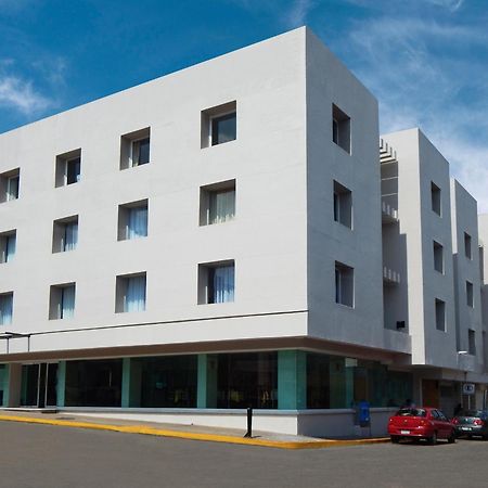 Hotel Gran Minatitlan Plaza Bagian luar foto
