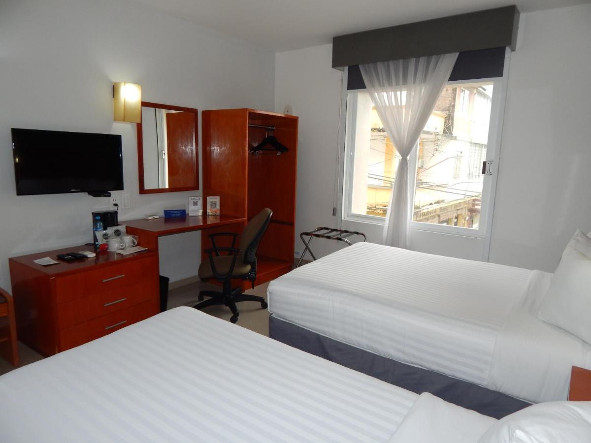 Hotel Gran Minatitlan Plaza Bagian luar foto