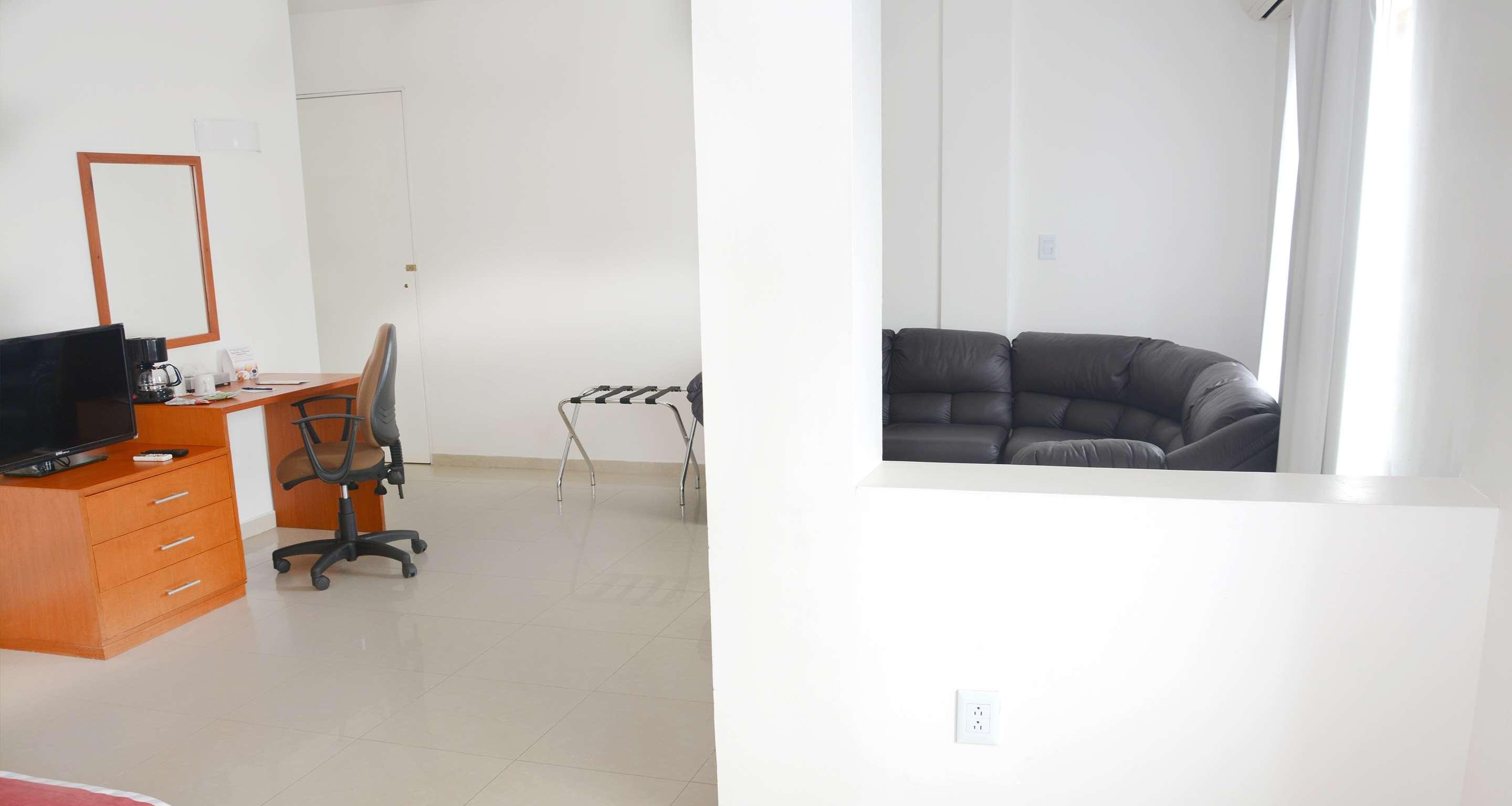 Hotel Gran Minatitlan Plaza Bagian luar foto