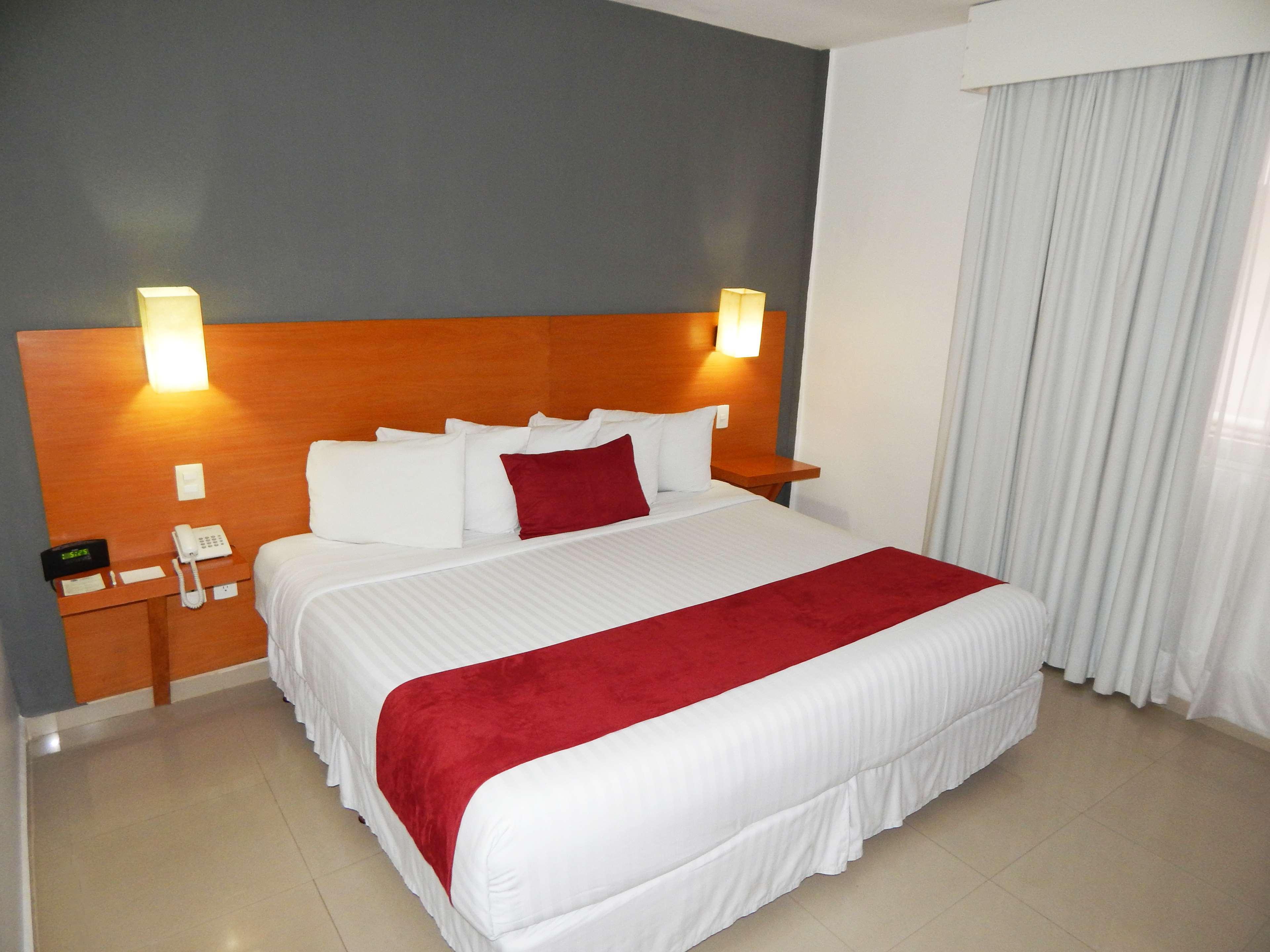 Hotel Gran Minatitlan Plaza Bagian luar foto