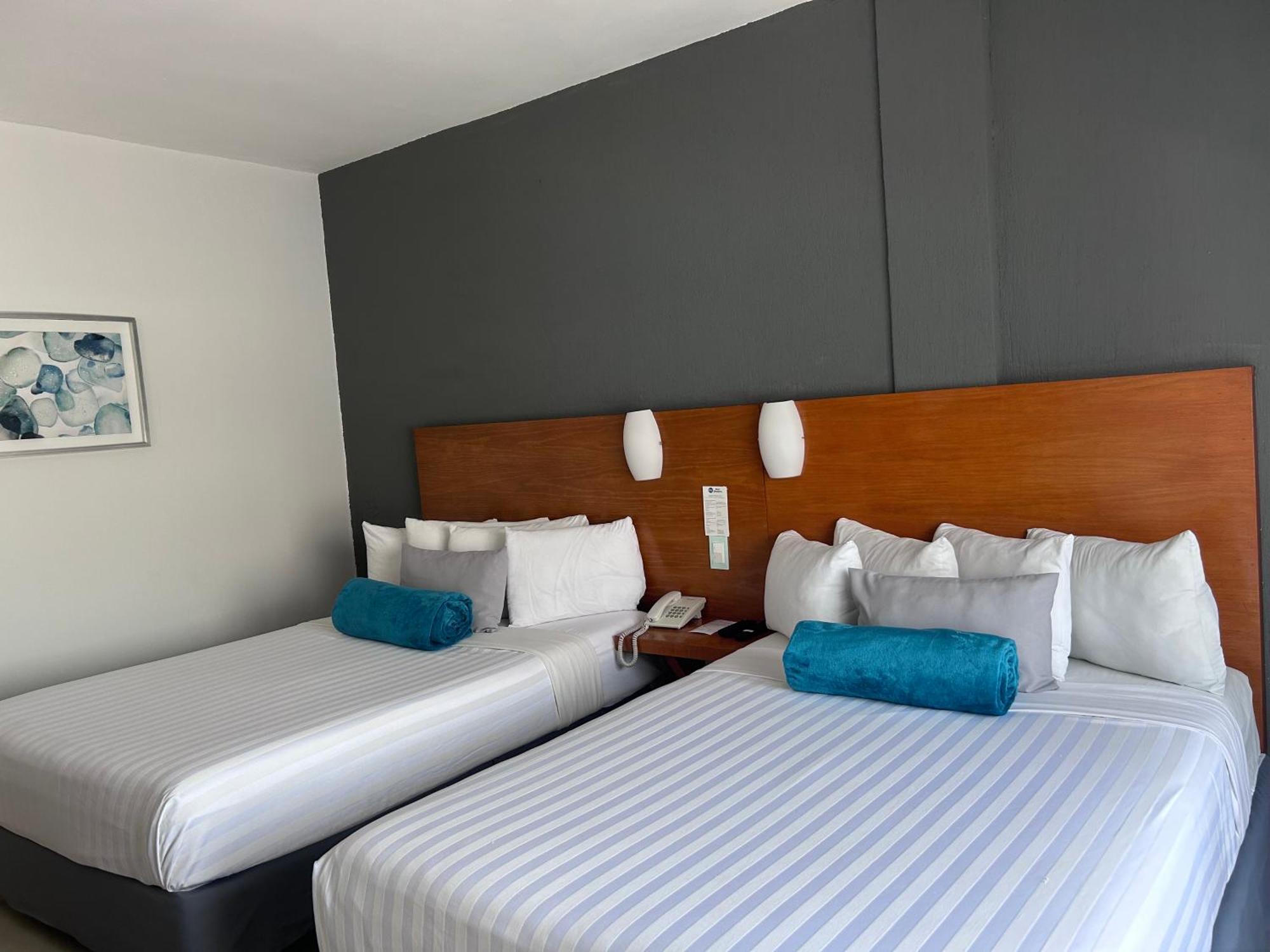 Hotel Gran Minatitlan Plaza Bagian luar foto