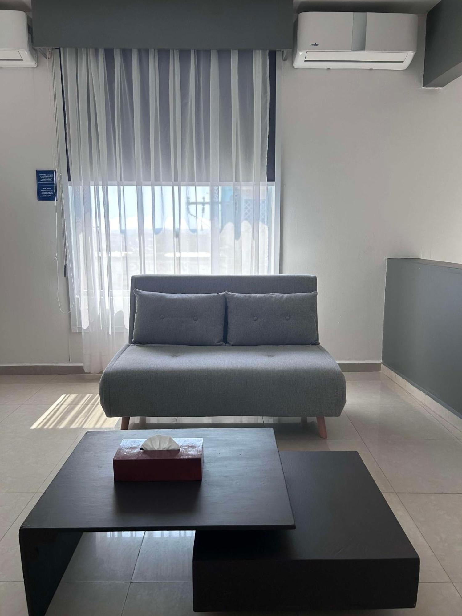 Hotel Gran Minatitlan Plaza Bagian luar foto